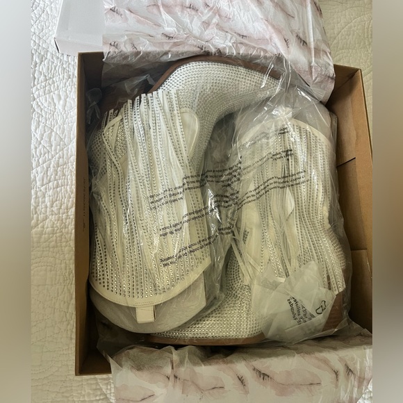 Paredisa Rhinestone Fringe Cowboy
Booties - Picture 7 of 12